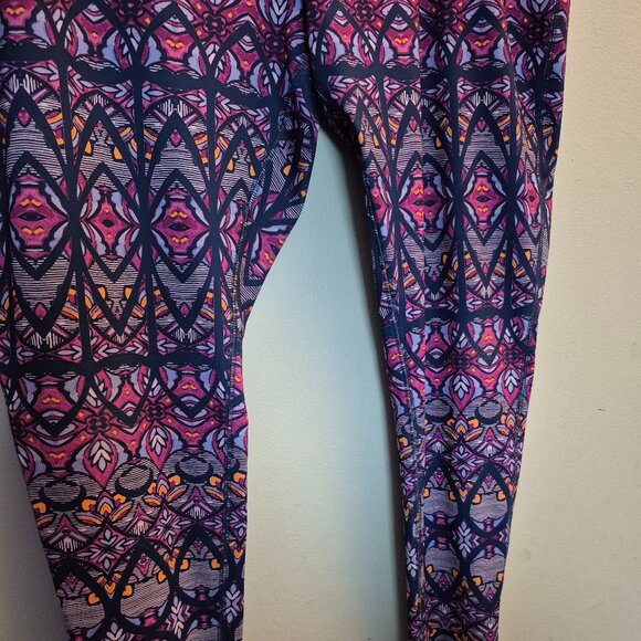 Mossimo Women's Leggings - Picture 3 of 5